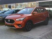 Usado MG ZS Luxury 107 CV (78 kW) 2023 Naranja Berlina