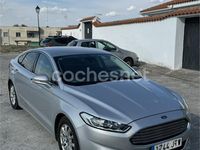 Usado Ford Mondeo Trend 120 CV (88 kW) 2016 Gris / plata Berlina