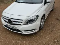 Usado Mercedes B200 136 CV (100 kW) 2012 Blanco Utilitario