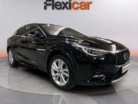 Usado Infiniti Q30 Premium 109 CV (80 kW) 2016 Negro Utilitario
