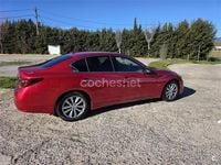 Usado Infiniti Q50 170 CV (125 kW) 2018 Rojo Berlina