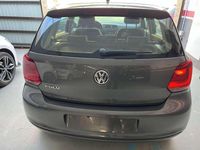 Usado VW Polo United 60 CV (44 kW) 2010 Gris Utilitario