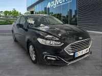 Usado Ford Mondeo Trend 150 CV (110 kW) 2021 Negro Berlina