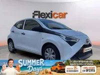 Usado Toyota Aygo X-play 72 CV (52 kW) 2022 Blanco Utilitario