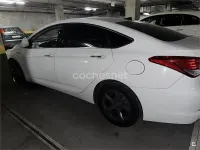 Usado Hyundai i40 136 CV (100 kW) 2013 Blanco Berlina