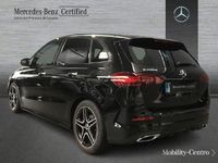 Usado Mercedes B200 AMG line 150 CV (110 kW) 2023 Negro noche Monovolumen