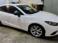 Usado Mazda 3 Style 120 CV (88 kW) 2013 Blanco Berlina