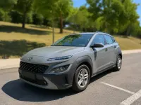 Usado Hyundai Kona 120 CV (88 kW) 2021 Gris SUV