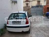 Usado Citroën C3 Furio 70 CV (51 kW) 2005 Blanco Berlina