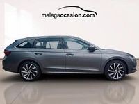 Usado Skoda Octavia Selection 150 CV (110 kW) 2025 Gris Familiar