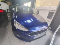 Usado Ford Focus 125 CV (91 kW) 2017 Azul Berlina