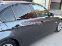 Usado BMW 320 Comfort Edition 163 CV (119 kW) 2008 Gris / plata Berlina