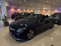 Usado Mercedes C300 245 CV (180 kW) 2017 Azul Descapotable