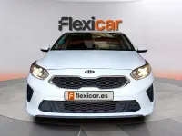 Usado Kia Ceed 100 CV (73 kW) 2019 Blanco Utilitario