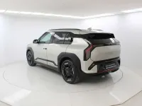 Usado Kia EV3 GT-Line 150 kW (204 CV) 2025 Plateado SUV