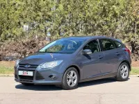 Usado Ford Focus Trend 115 CV (84 kW) 2015 Azul Familiar