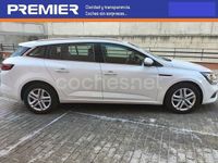 Usado Renault Mégane GrandTour Business 115 CV (84 kW) 2020 Blanco Familiar
