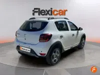Usado Dacia Sandero Comfort 90 CV (66 kW) 2019 Blanco