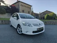 Usado Toyota Auris Active 90 CV (66 kW) 2010 Blanco Utilitario