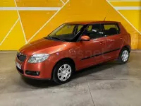 Usado Skoda Fabia Comfort 80 CV (58 kW) 2007 Naranja Familiar