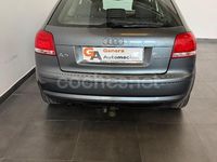 Usado Audi A3 Attraction 140 CV (102 kW) 2006 Gris / plata Berlina
