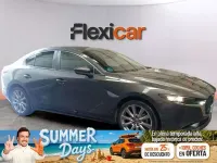 Usado Mazda 3 122 CV (89 kW) 2022 Negro Berlina