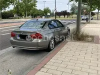 Usado BMW 318 143 CV (105 kW) 2010 Beige Berlina