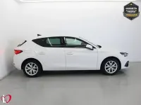 Usado Seat Leon Style 150 CV (110 kW) 2022 Blanco Utilitario