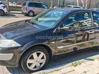 Begagnad Renault Mégane II Authentique 120 HK (88 kW) 2003 Svart Sedan