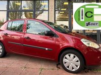 Usado Renault Clio II 75 CV (55 kW) 2010 Granate Berlina
