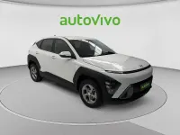 Usado Hyundai Kona 100 CV (73 kW) 2025 Blanco SUV