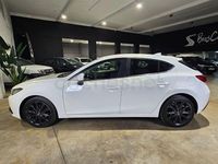 Usado Mazda 3 Luxury 105 CV (77 kW) 2017 Blanco Berlina