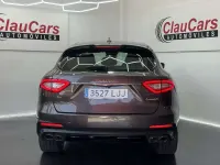 Usado Maserati Levante 275 CV (202 kW) 2020 Gris SUV