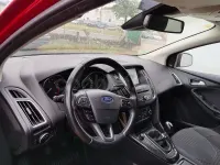 Usado Ford Focus Titanium 120 CV (88 kW) 2016 Granate Berlina