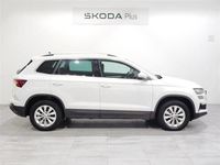 Usado Skoda Karoq Ambition 150 CV (110 kW) 2022 Blanco SUV