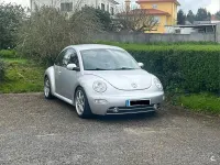 Usado VW New Beetle 105 CV (77 kW) 2007 Gris / plata Utilitario