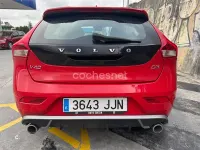 Usado Volvo V40 R-Design Momentum 150 CV (110 kW) 2015 Rojo Berlina