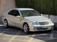 Usado Mercedes C200 Avantgarde 116 CV (85 kW) 2005 Gris / plata Berlina