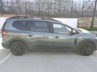 Usado Dacia Jogger Extreme 140 CV (102 kW) 2024 Verde Monovolumen