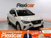 Usado Seat Arona Reference 95 CV (69 kW) 2022 Blanco SUV