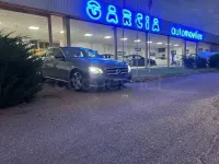 Usado Mercedes E220 194 CV (142 kW) 2017 Gris / plata Berlina