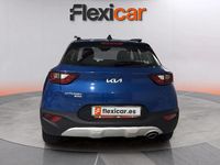 Usado Kia Stonic 101 CV (74 kW) 2022 Azul SUV