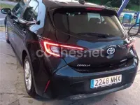 Usado Toyota Corolla Active 140 CV (102 kW) 2023 Negro Berlina