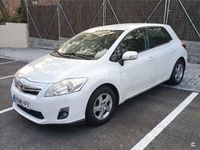 Usado Toyota Auris Hybrid Active 135 CV (99 kW) 2011 Blanco Berlina
