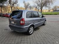 Usado Opel Zafira 100 CV (73 kW) 2004 Gris / plata Monovolumen