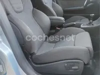Usado Audi A6 163 CV (119 kW) 2004 Gris / plata Berlina