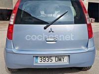 Usado Mitsubishi Colt Invite 75 CV (55 kW) 2005 Azul Utilitario