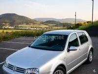 Usado VW Golf IV Highline 150 CV (110 kW) 2003 Gris / plata Familiar