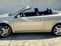Usado Renault Mégane Cabriolet Dynamique 115 CV (84 kW) 2005 Beige Descapotable