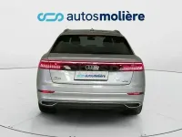 Usado Audi Q8 381 CV (280 kW) 2021 Gris / plata SUV